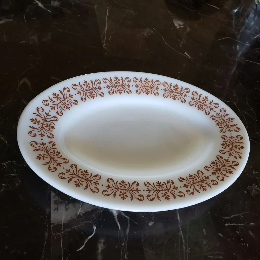 vintage PYREX Copper Filigree dinner plate 9